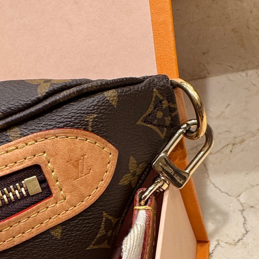 Louis Vuitton Brown High Rise Crossbody Bag - Picture 6 of 17